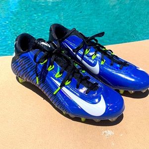 Nike Carbon 2.0 Flywire Vapor football cleats